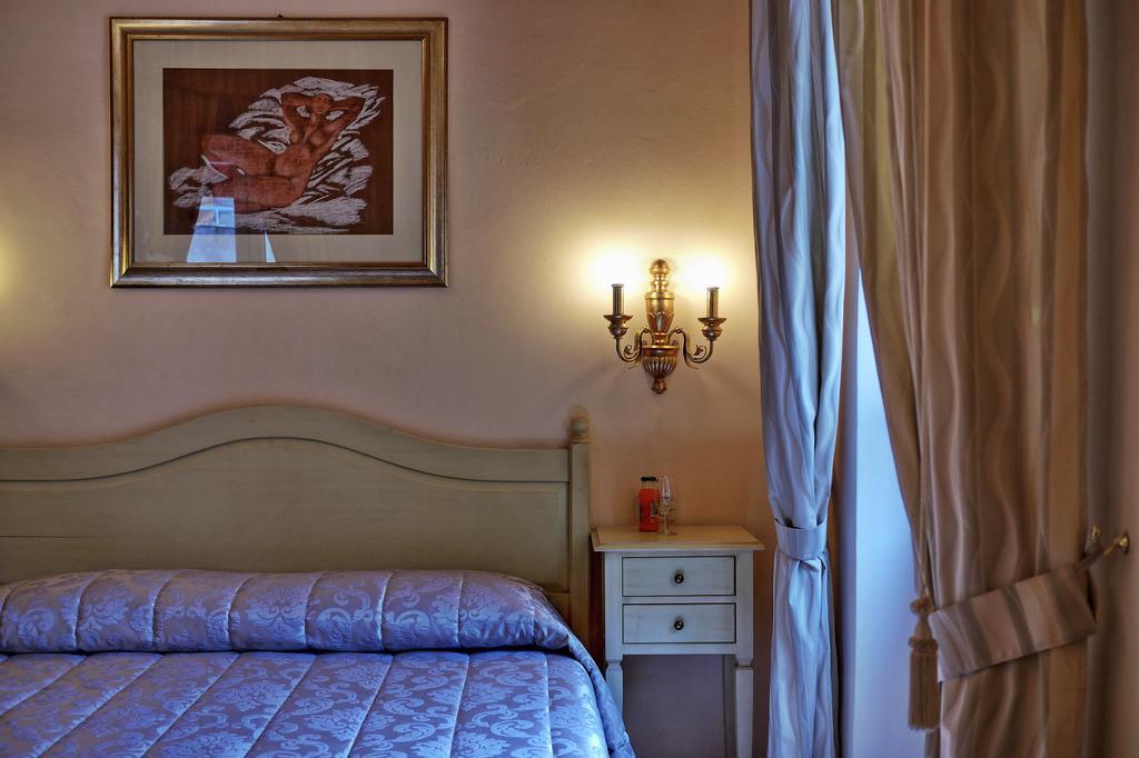 Chiaro Di Luna Viale Italia Sassari Ngoại thất bức ảnh